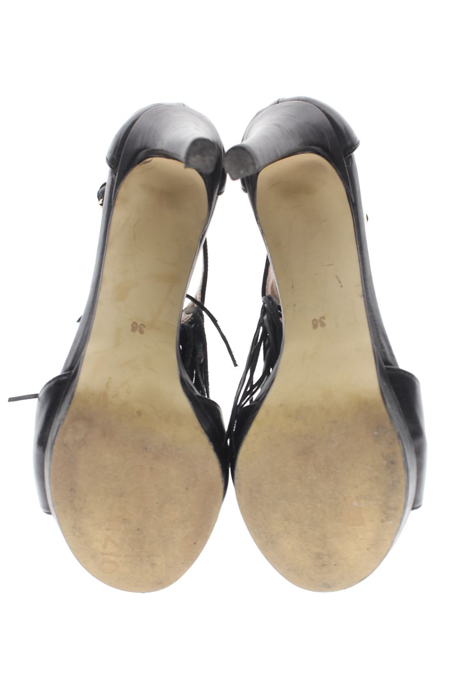 Sandalias tacon de EZzio de la talla 36, de color negro de