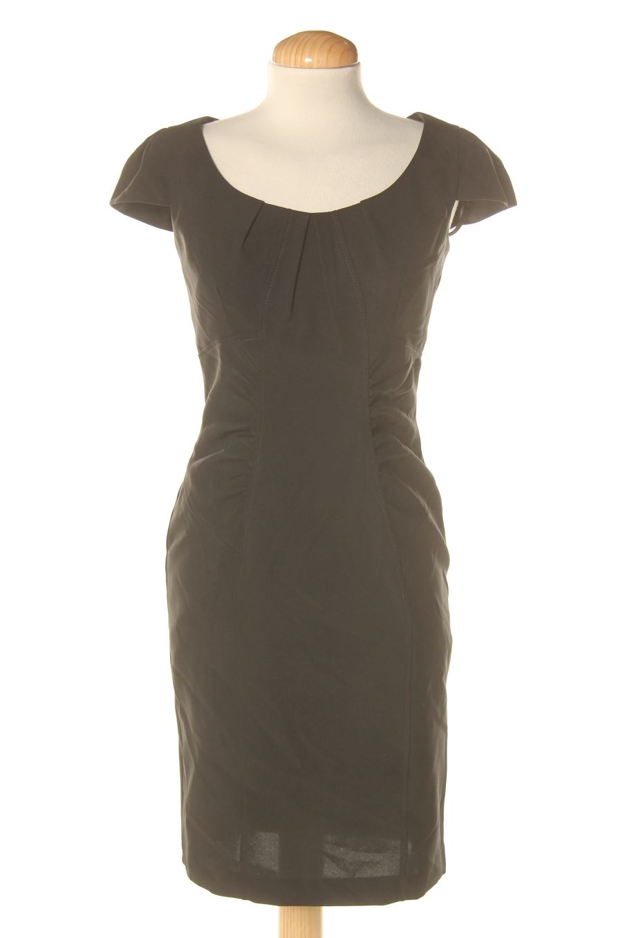 Robe casual new look de la taille 38, de couleur noir