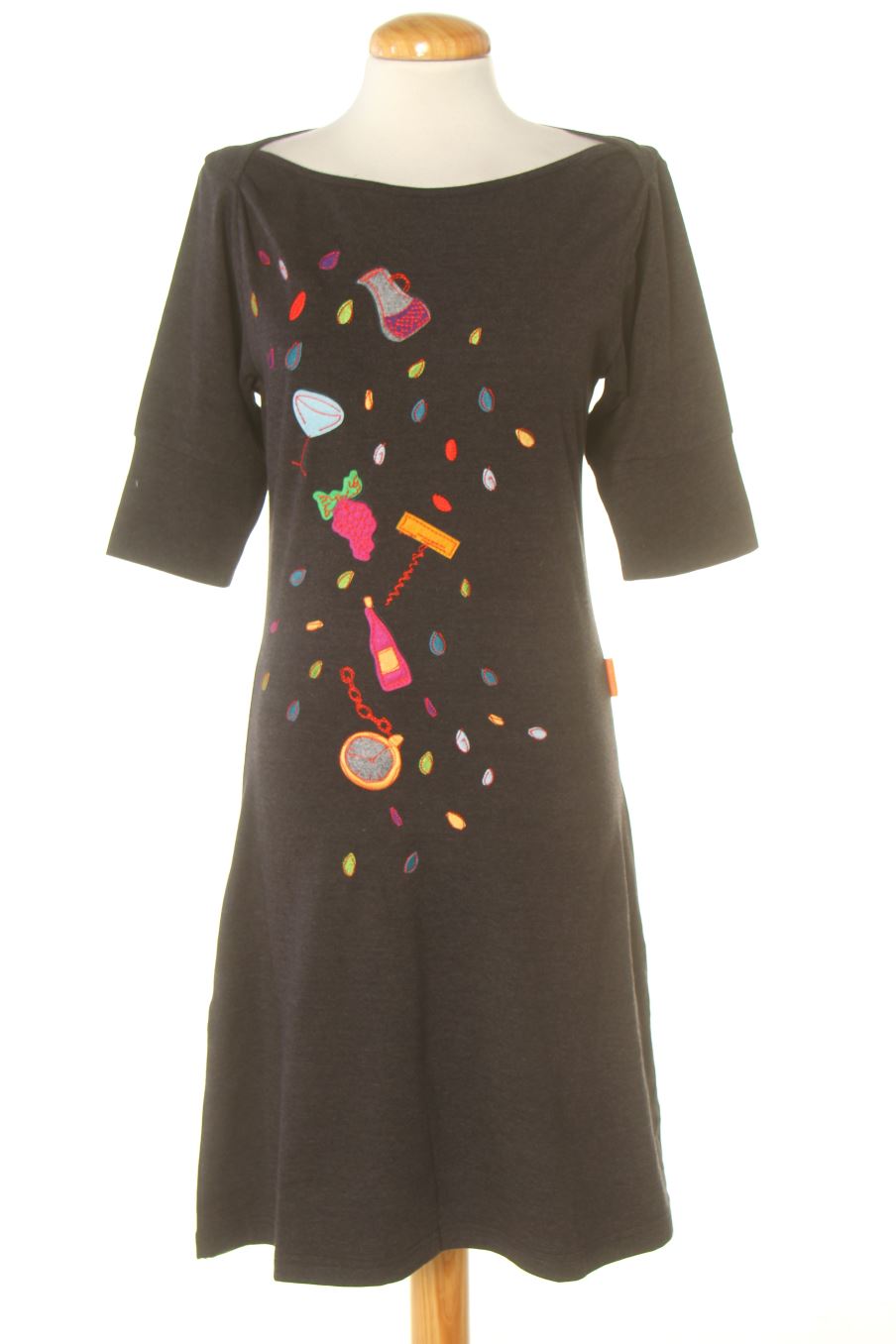 Vestido casual de mamatayoe de la talla M, de color gris