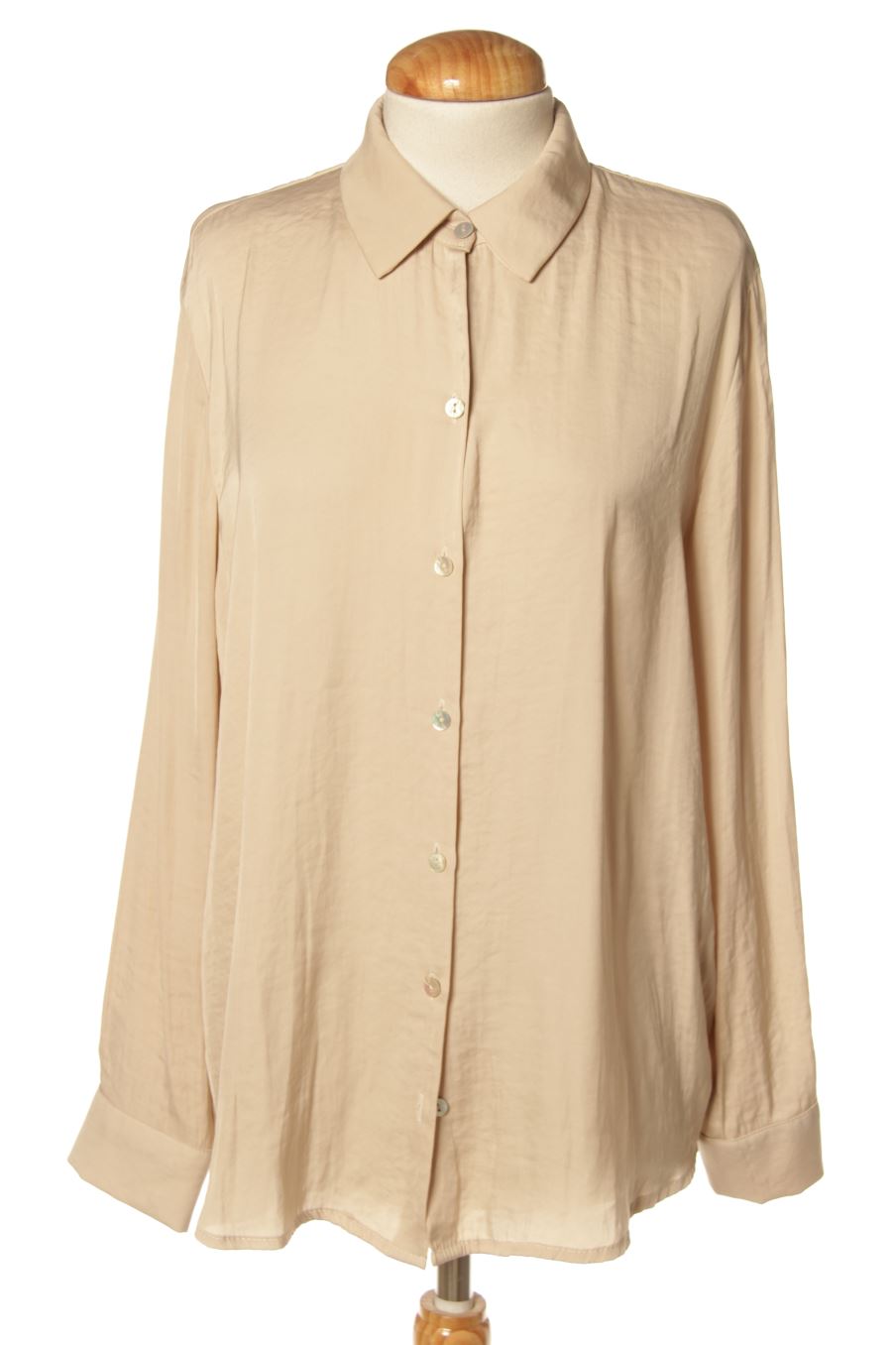 Camisa de Marka de la talla XL, de color beige