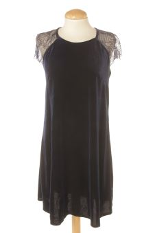 Robe 32 River island