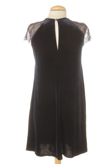Robe 32 River island