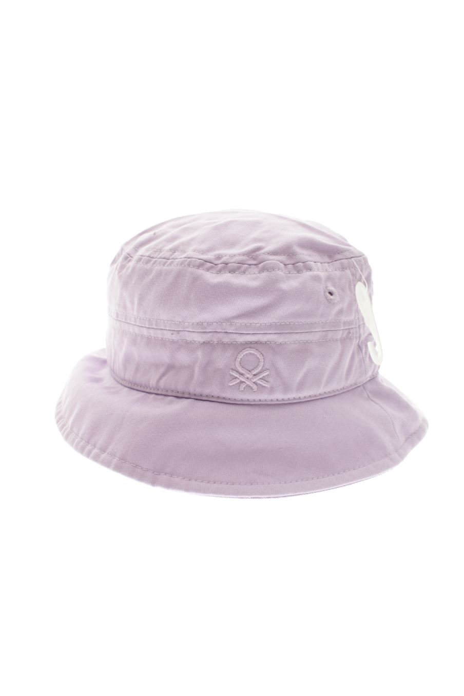 Bonnet Benetton de la taille 46 cms avec une étiquette