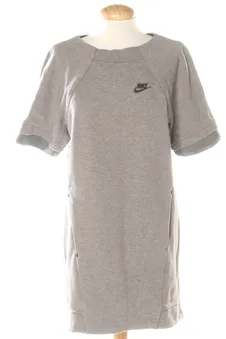 Vestido casual S Nike, foto 1 de 2