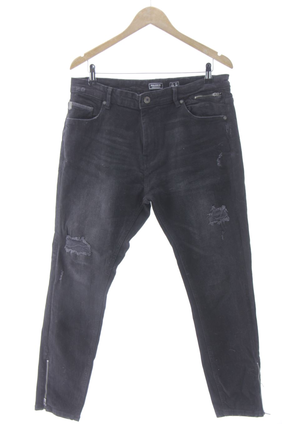 Vaquero de Pull & Bear de la talla 44