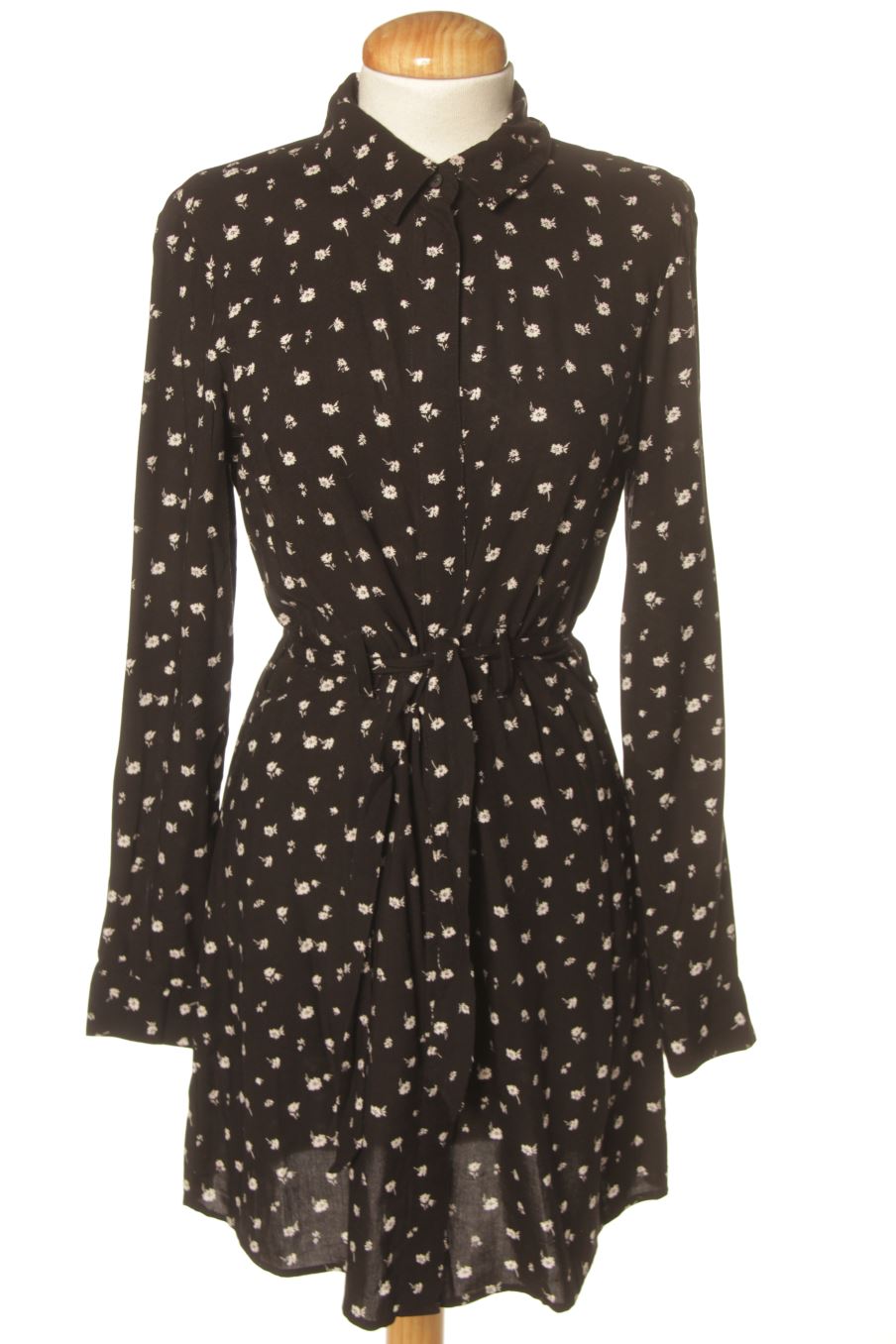 Robe casual H&M de la taille 34, de couleur imprimés