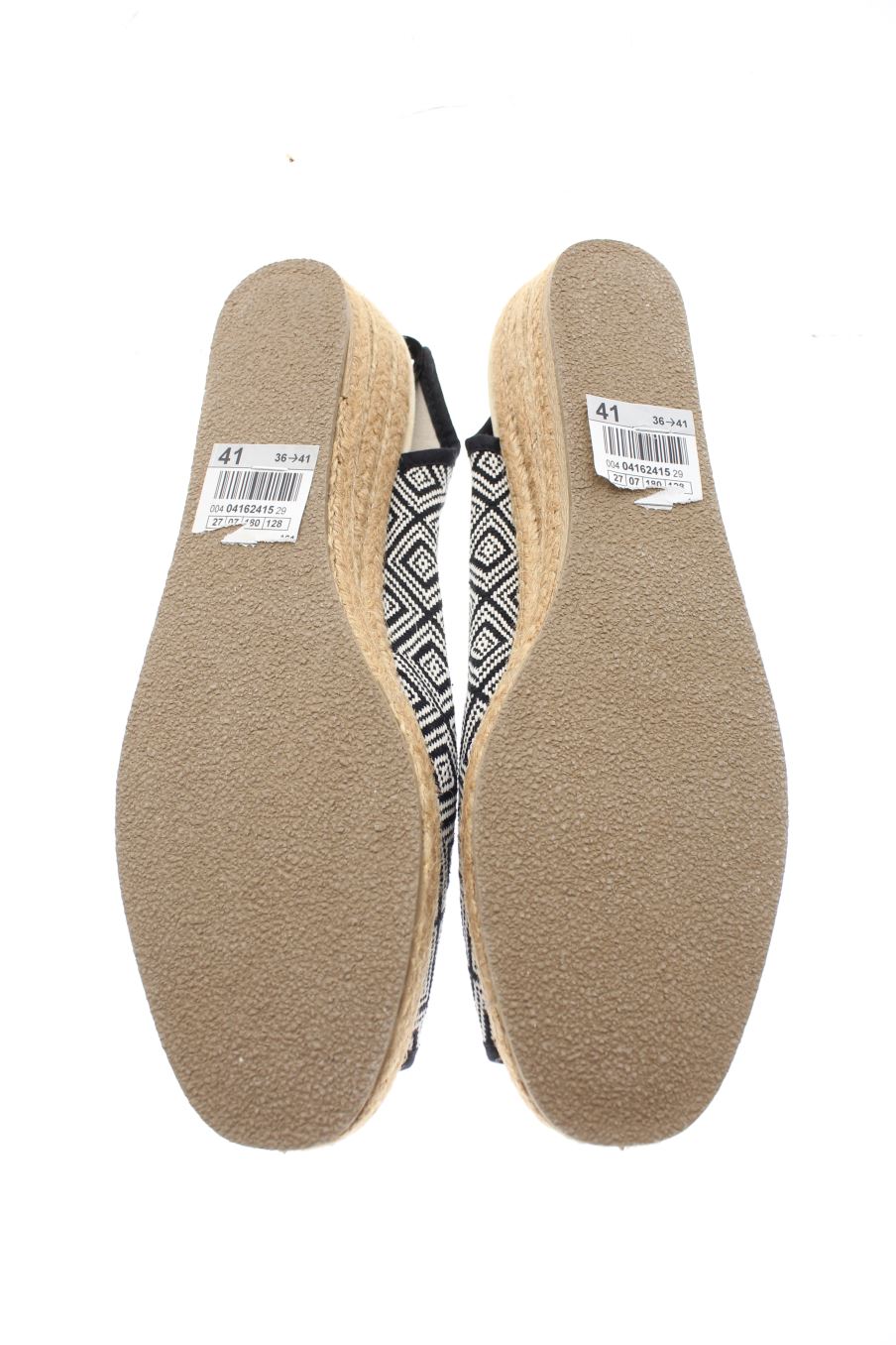Sandalias tacon de confortíssimo de la talla 41, de color negro de