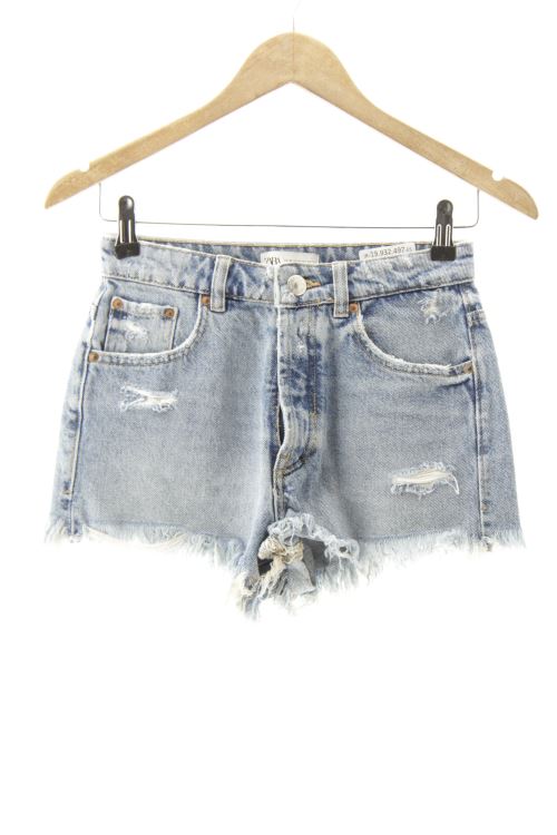 Pantalón corto