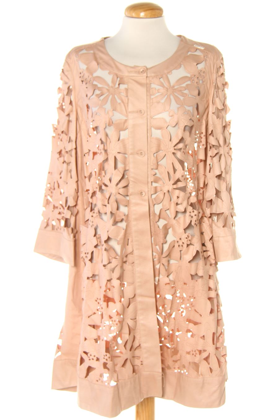 Abrigo de M de Miguel de la talla 44, de color beige de piel