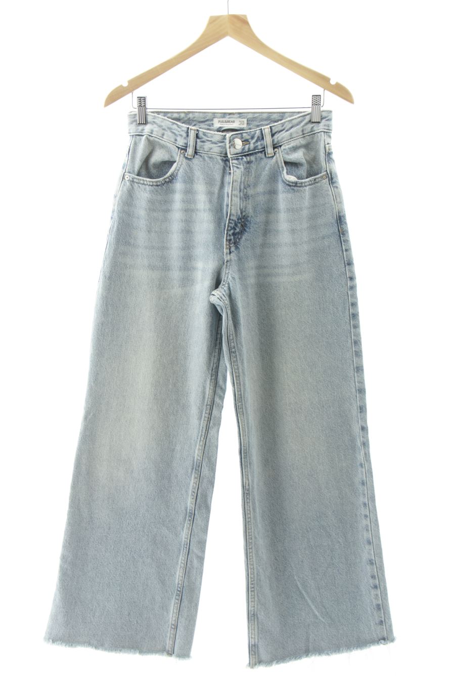 Jeans Pull & Bear de la taille 36, de couleur bleu