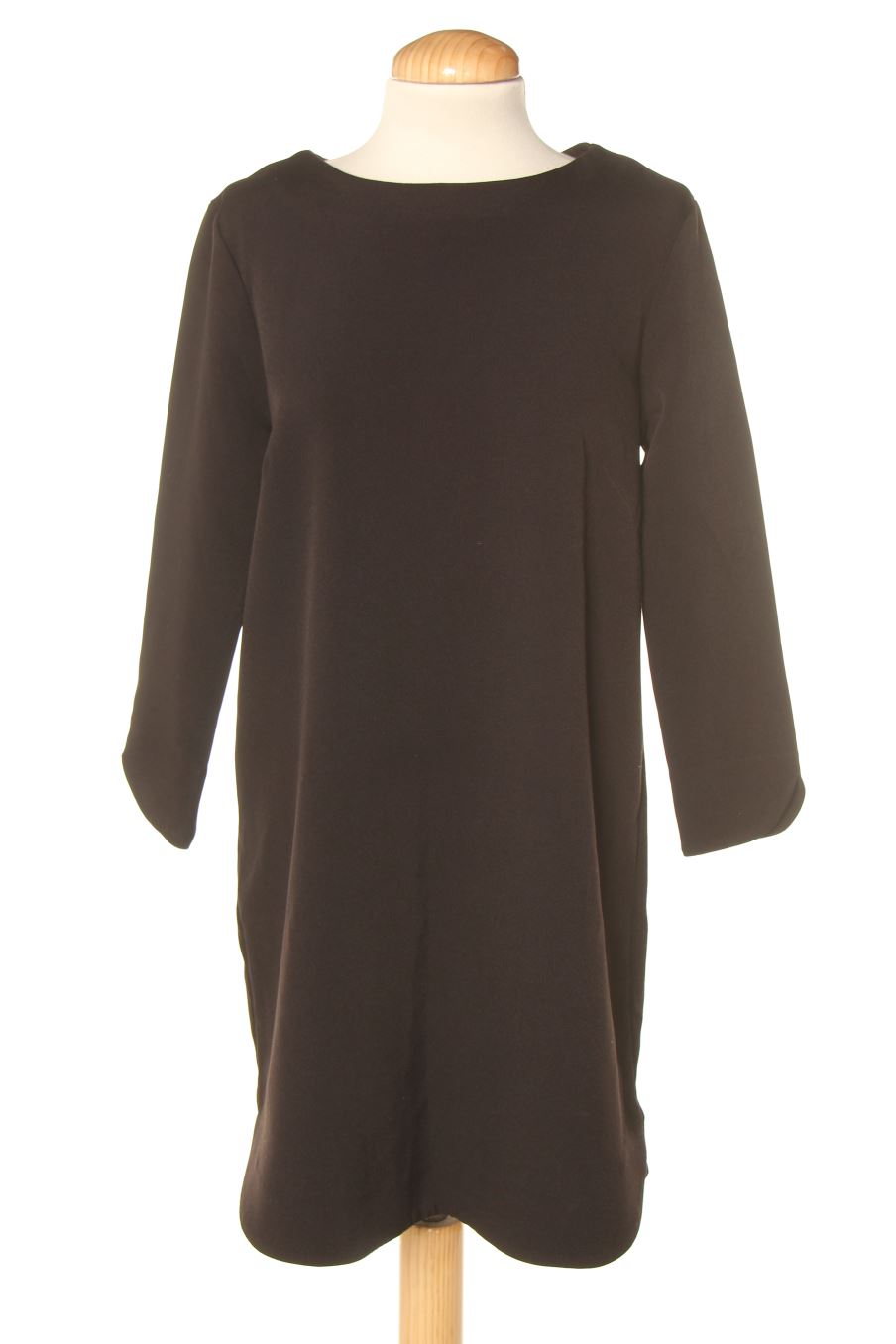 Robe casual H&M de la taille 38, de couleur noir