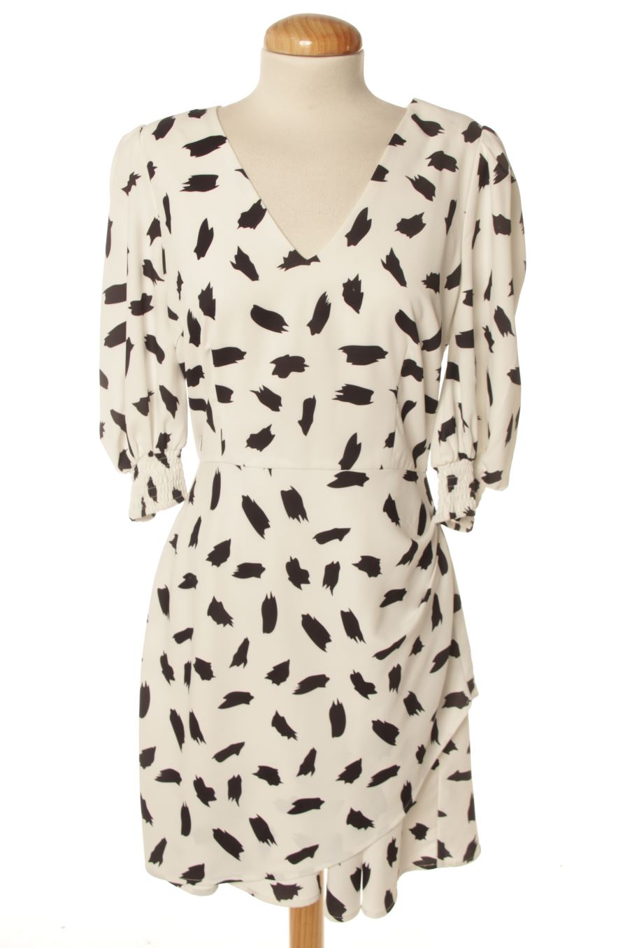 Vestido casual de mioh de la talla M, de color estampado