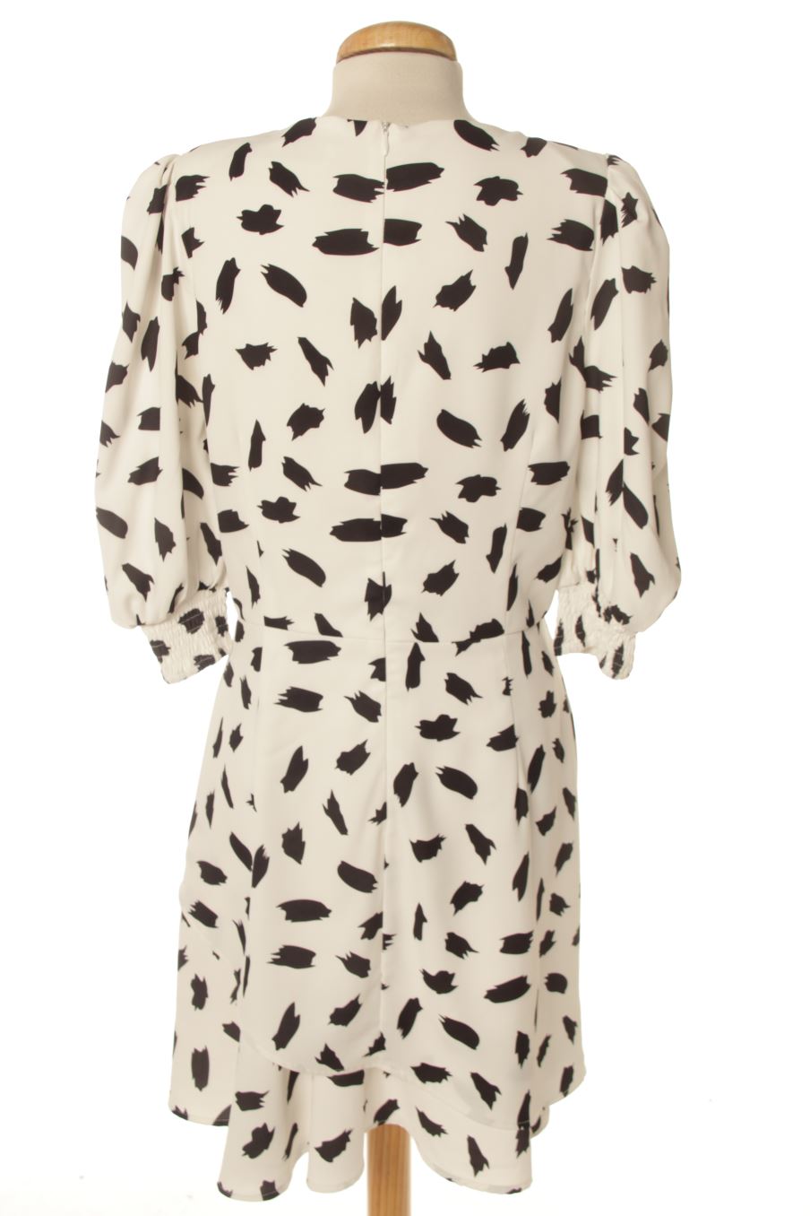 Vestido casual de mioh de la talla M, de color estampado