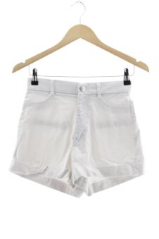 Shorts XS Zara, photo 1 sur 2