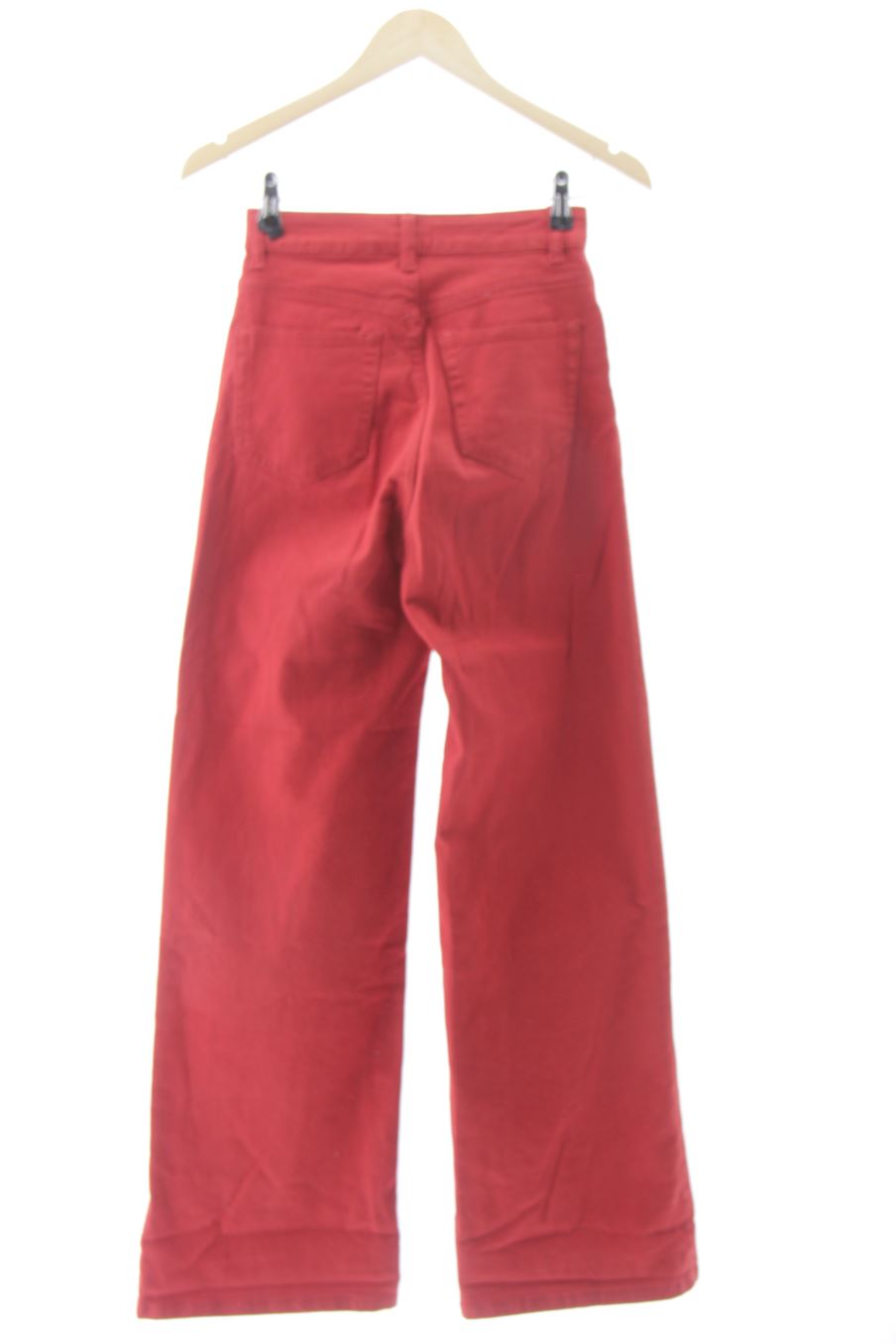 Vaquero de H&M de la talla 34, de color rojo de ropa vaquera