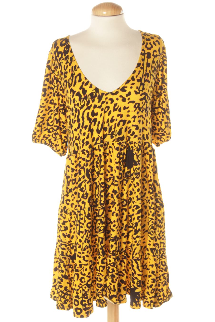 Robe casual Desigual de la taille M, de couleur imprimés