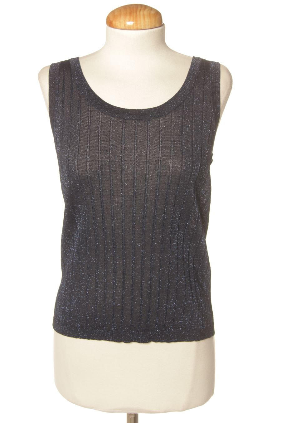 Top de Zara de la talla L, de color azul marino