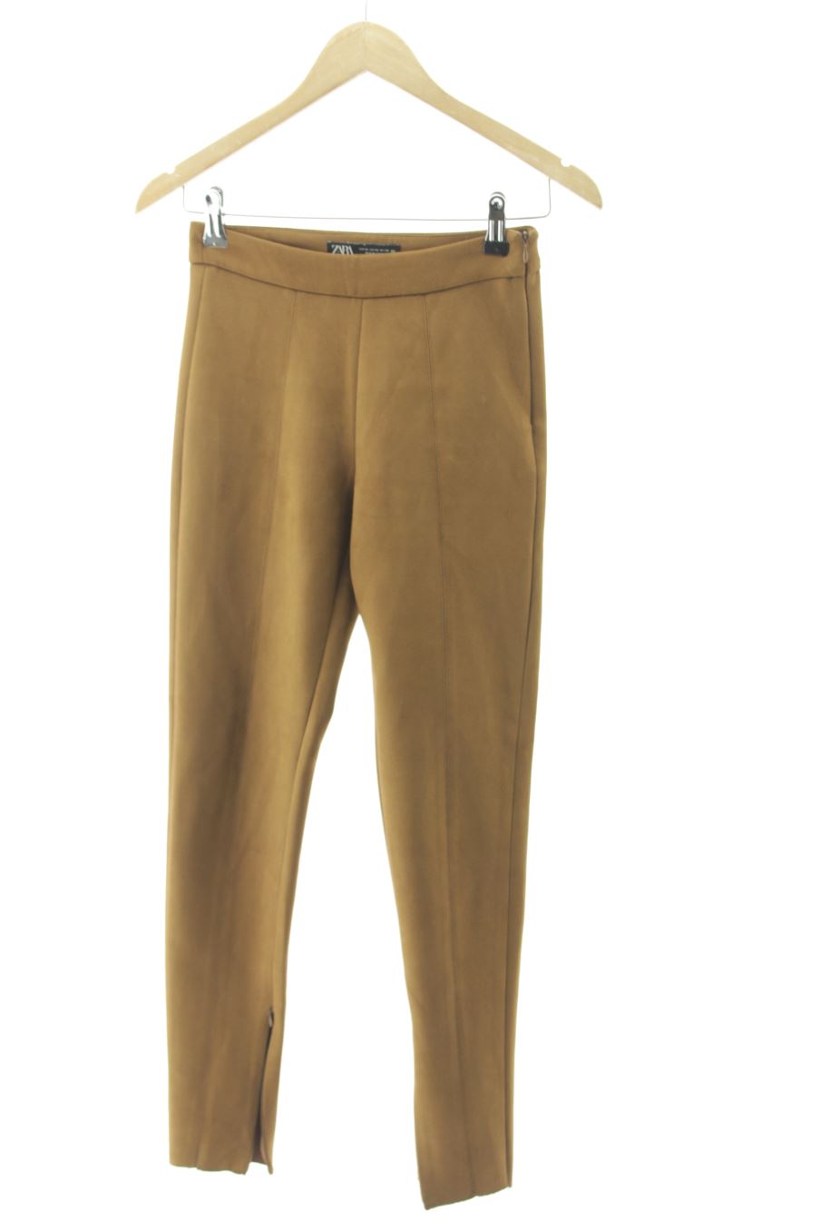 Pantalón de Zara de la talla XS, de color marrón