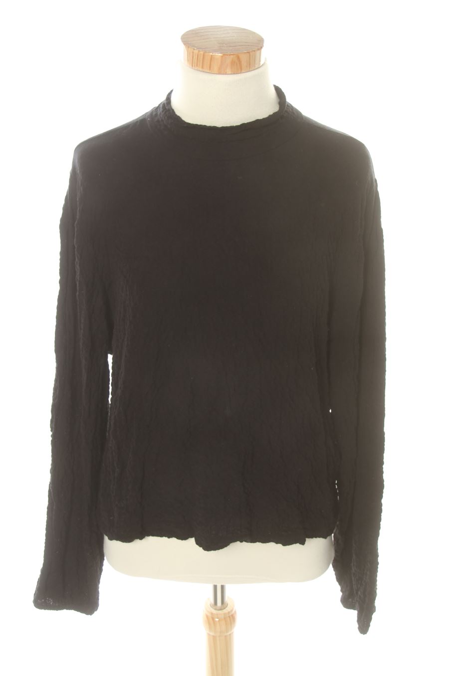 Blusa de manga larga de Zara de la talla S, de color negro
