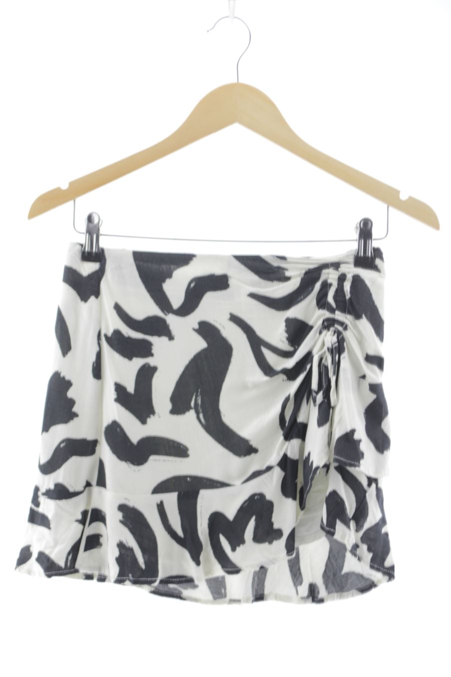 Pantalón corto de Stradivarius de la talla 34, de color estampado