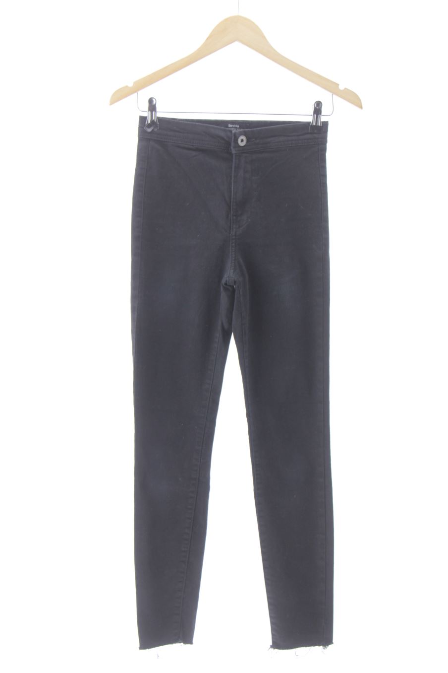 Jeans von Bershka Größe 34, Farbe Schwarz, aus Jeanskleidung für
