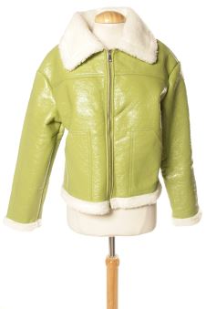 Jacke 32 PRETTYLITTLETHING