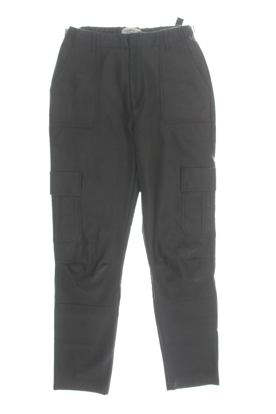 Pantalon Pull & Bear de la taille 36, de couleur noir de synthétique