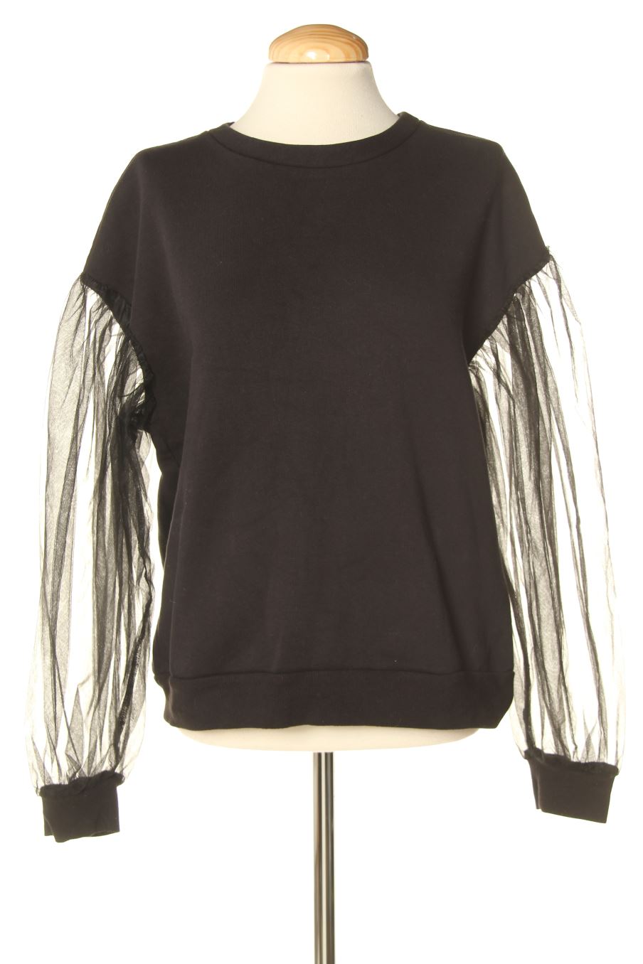 Sweat H&M de la taille M, de couleur noir