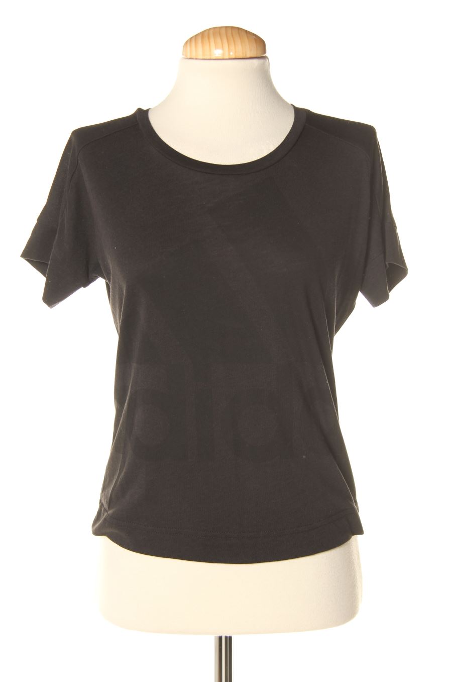 T-shirt Adidas de la taille S, de couleur noir