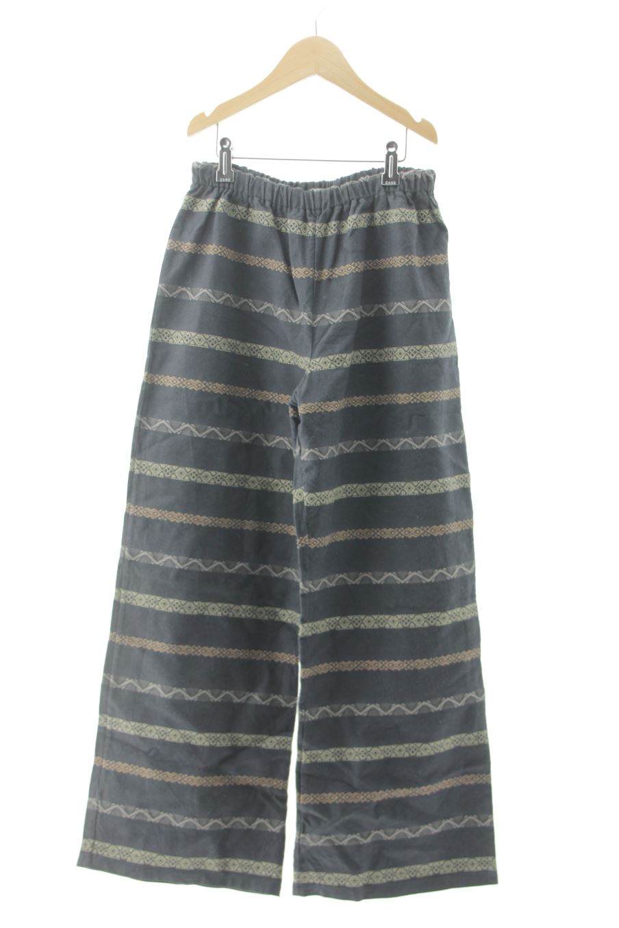Pantalón de Violeta e Federico de la talla 16 años de segunda mano