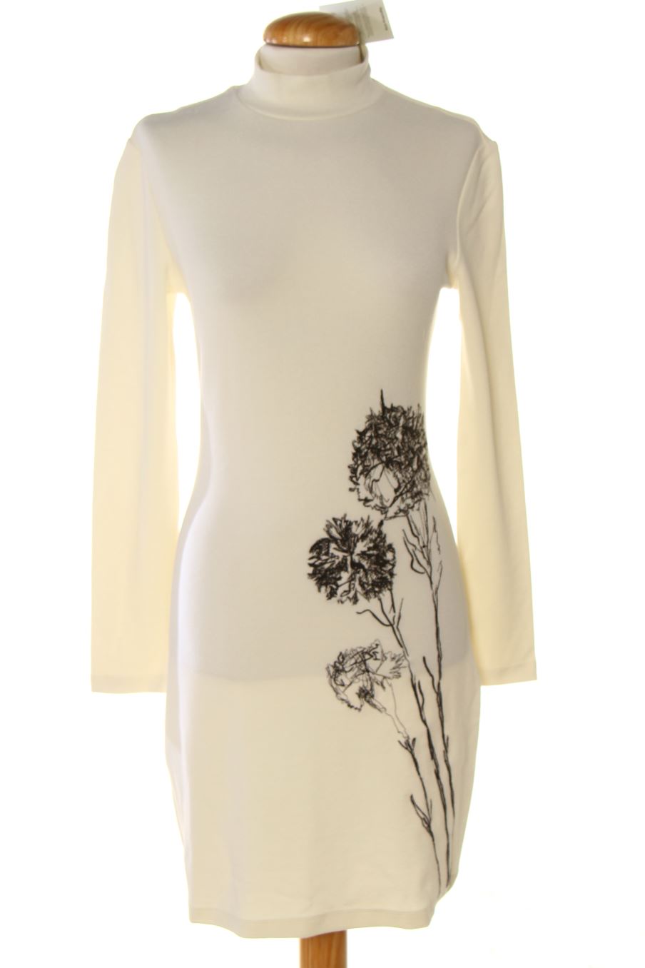 Robe casual Desigual de la taille M, de couleur imprimés