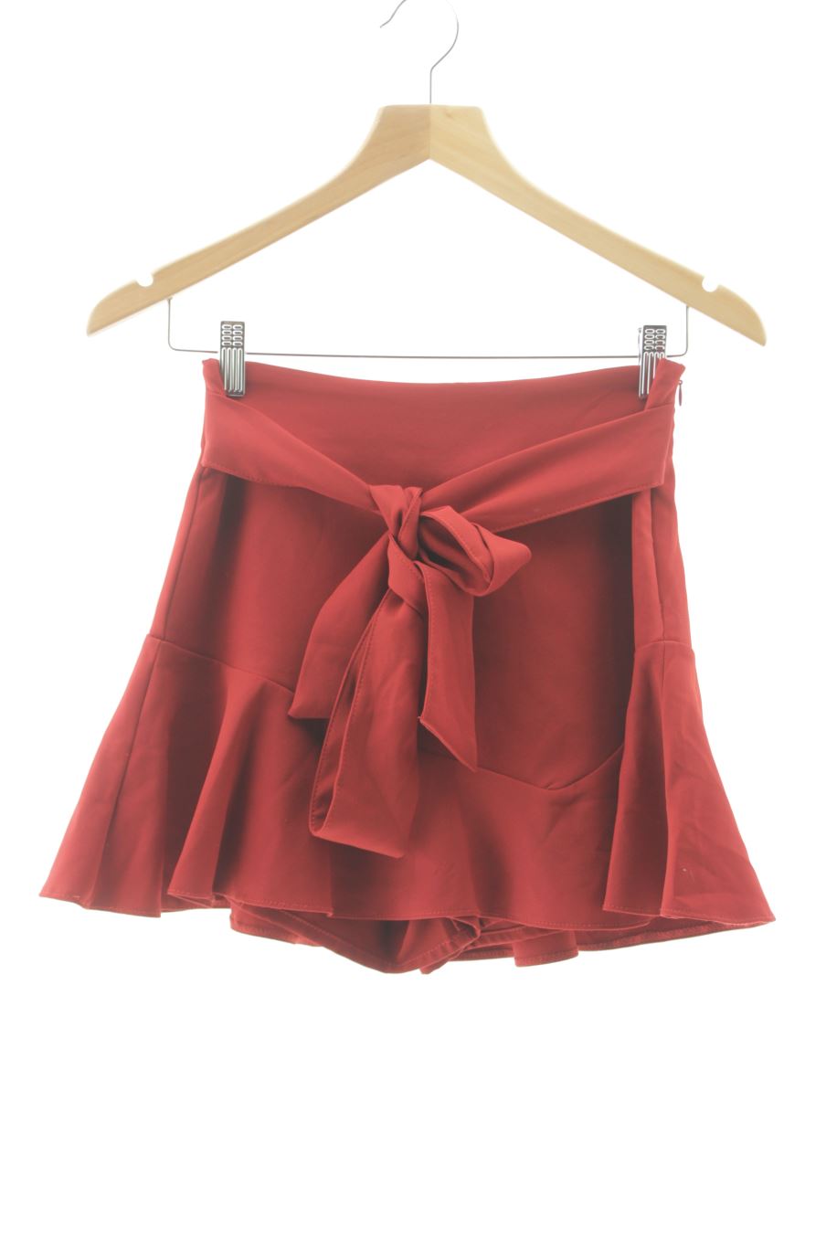 Shorts Zara de la taille XS, de couleur rouge