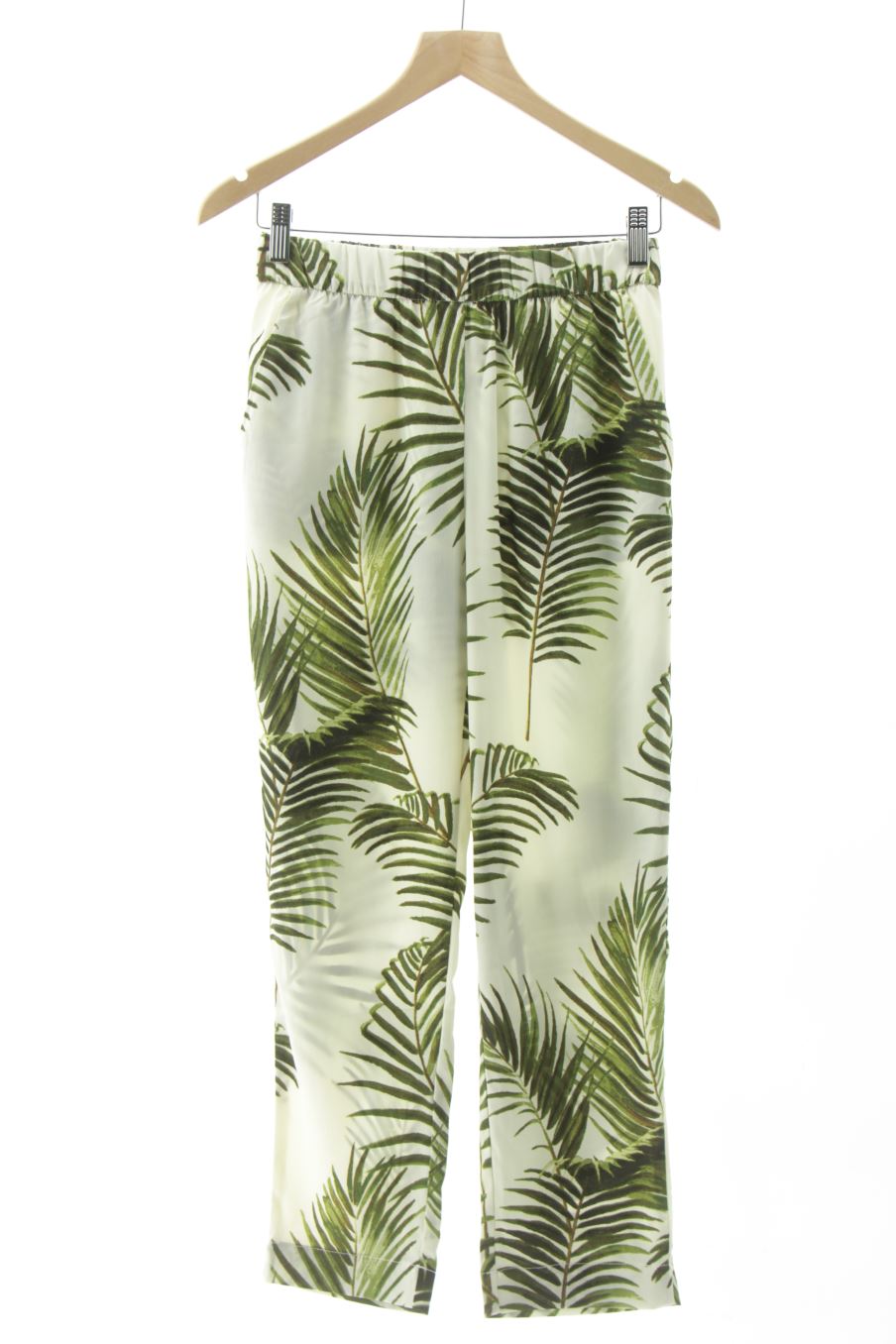Pantalón de H&M de la talla 34, de color estampado