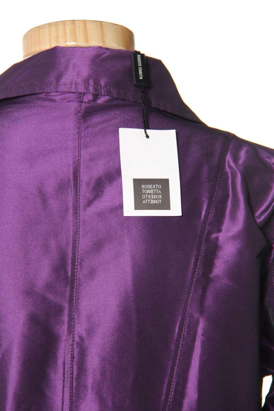 Gilet Roberto Torretta de la taille 40, de couleur pourpre