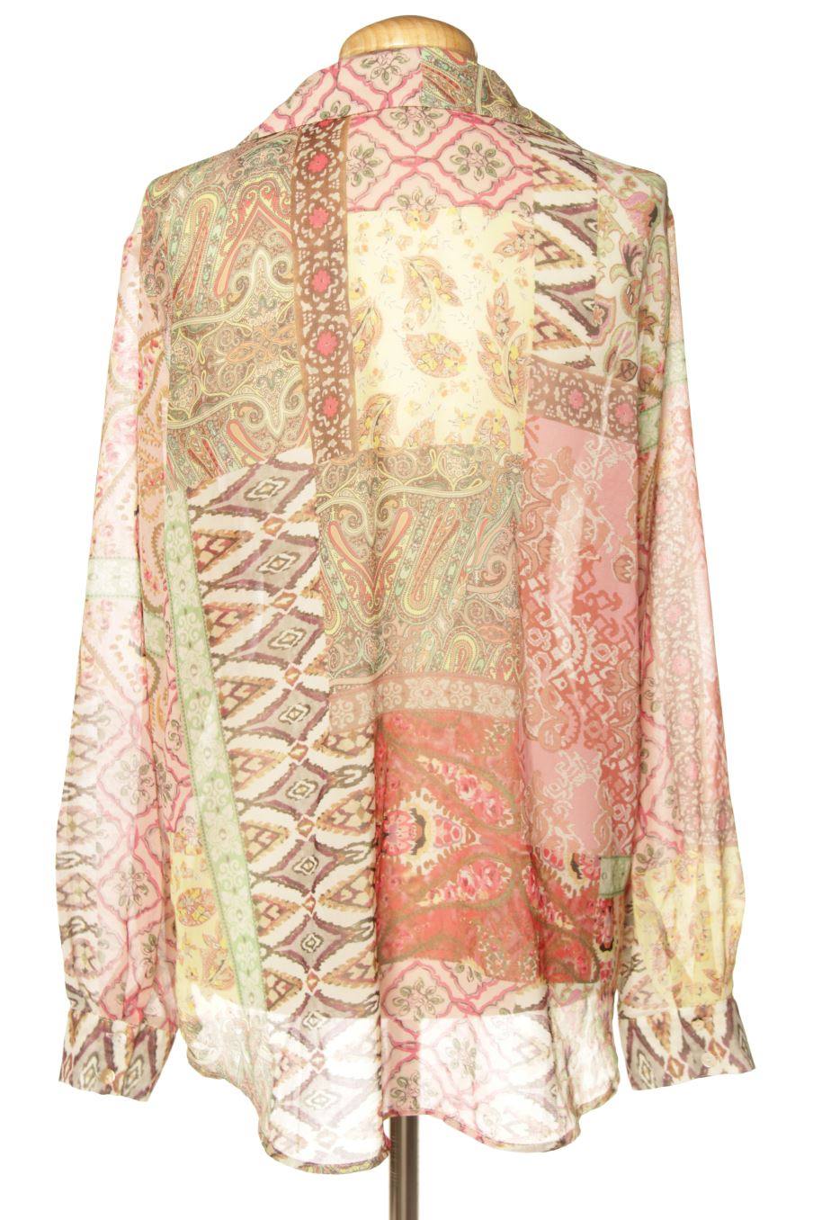 Camisa de Zara de la talla L, de color estampado