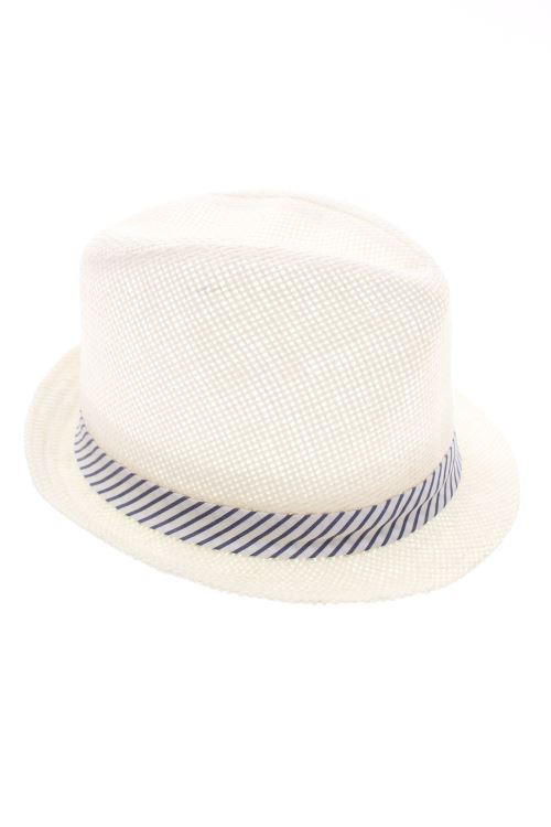 Chapeaux