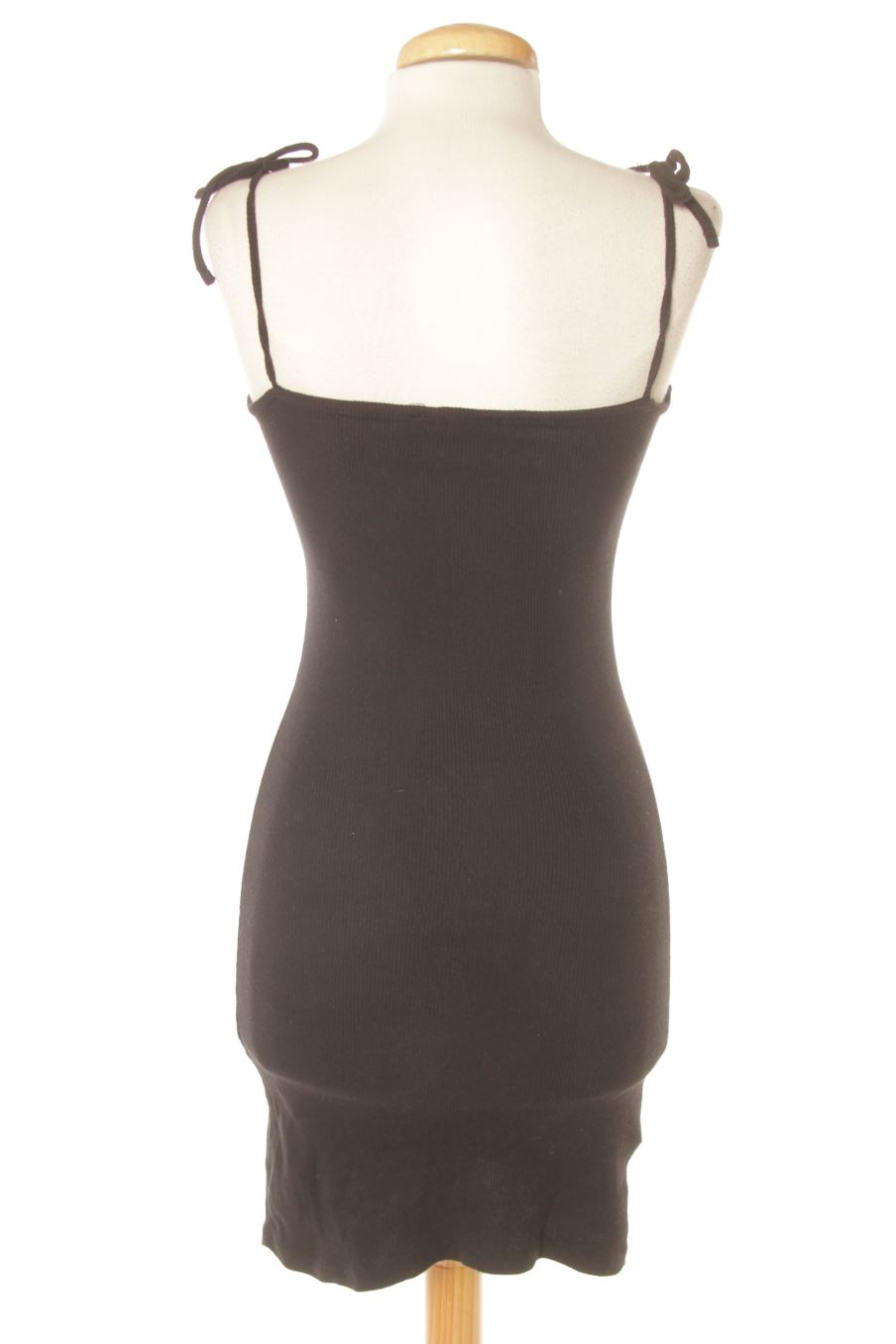 Robe casual Pull & Bear de la taille XS, de couleur noir