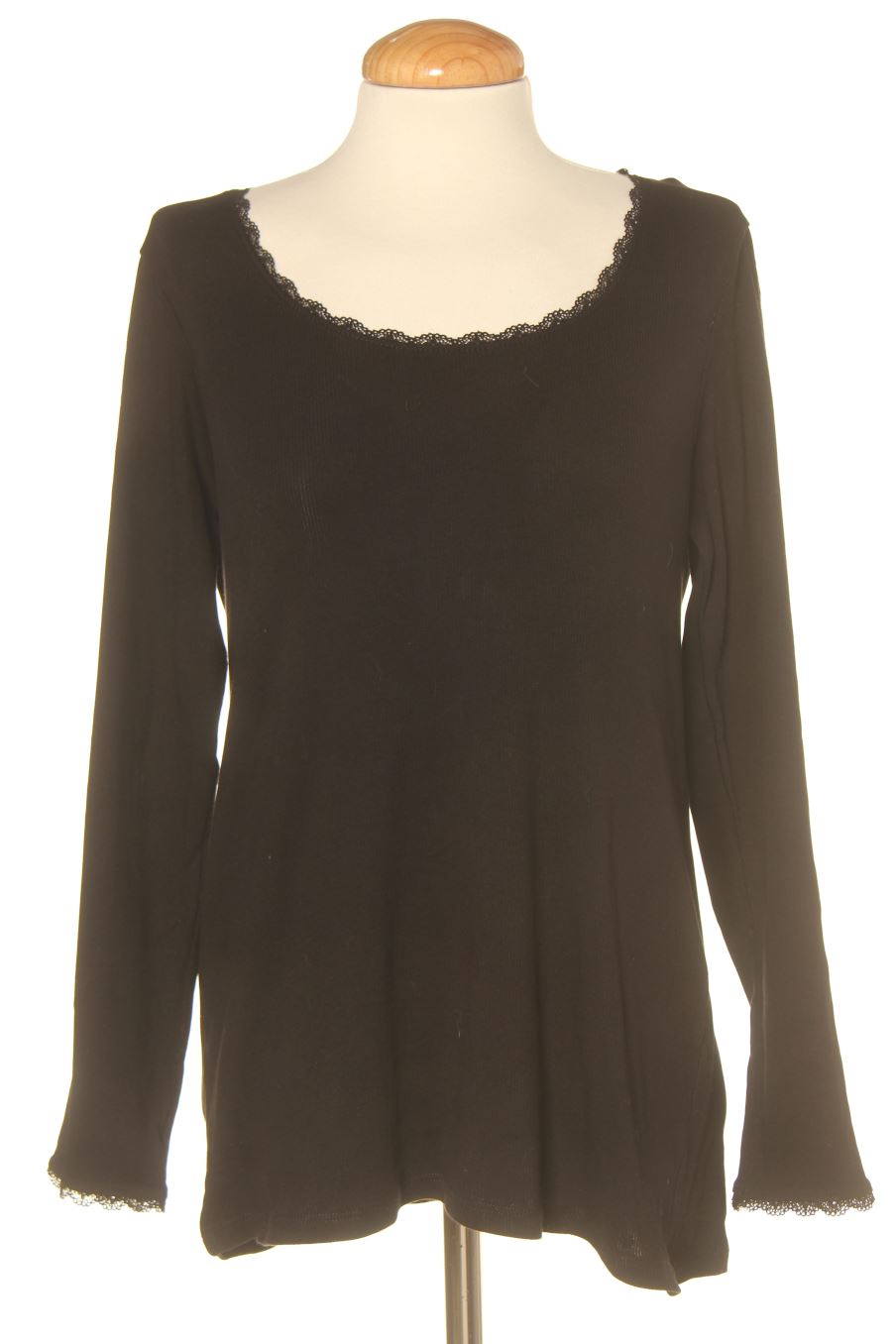 Camiseta manga larga de H&M Premama de la talla L, de color negro de premamá