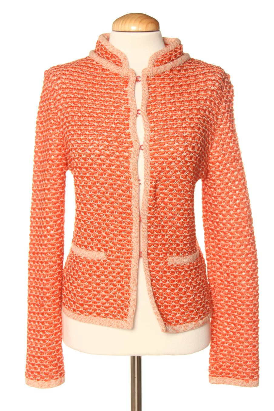 Chaqueta de Adolfo Dominguez de la talla XL, de color estampado