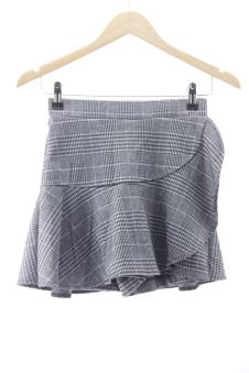 Shorts XS Stradivarius, photo 1 sur 2