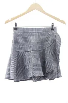 Shorts XS Stradivarius, photo 1 sur 2