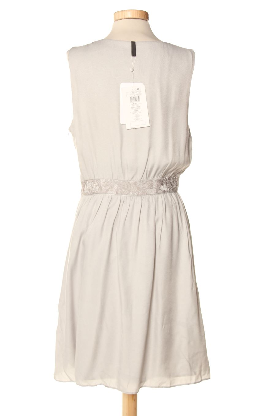 Robe Naf Naf de la taille 42, de couleur gris