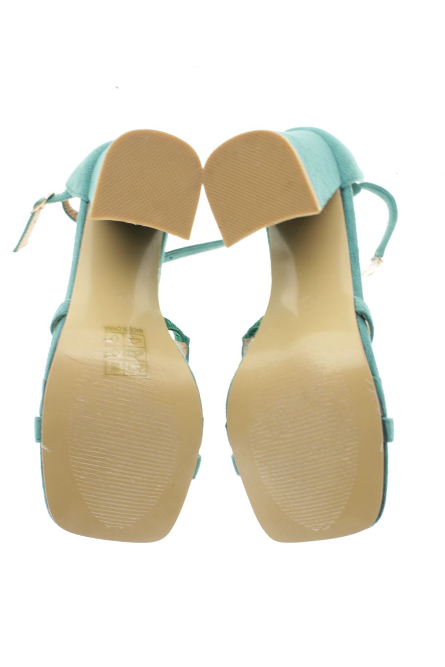 Sandalias tacon de PERCENTIL de la talla 37, de color verde de
