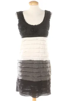 Vestido casual M PERCENTIL, foto 1 de 2