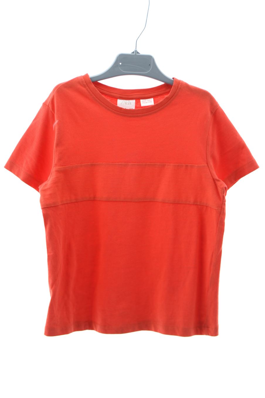 Camiseta de Zara de la talla 4 años de segunda mano