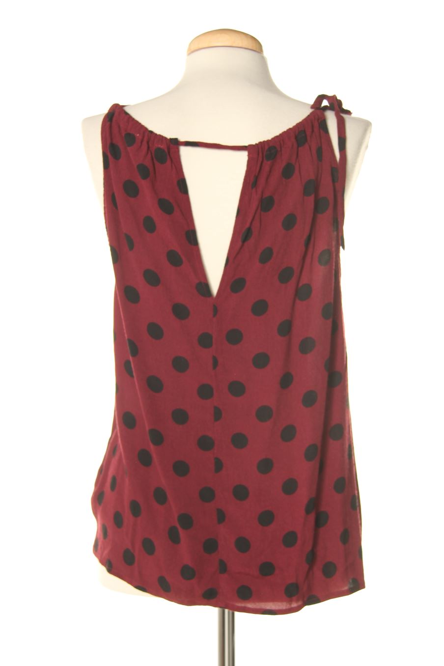 Top Mango de la taille M, de couleur bordeaux