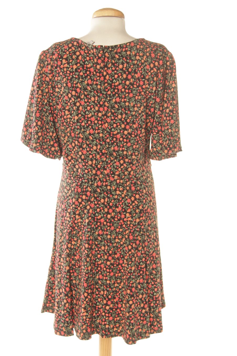 Robe casual Fórmula Joven de la taille L, de couleur fleurs