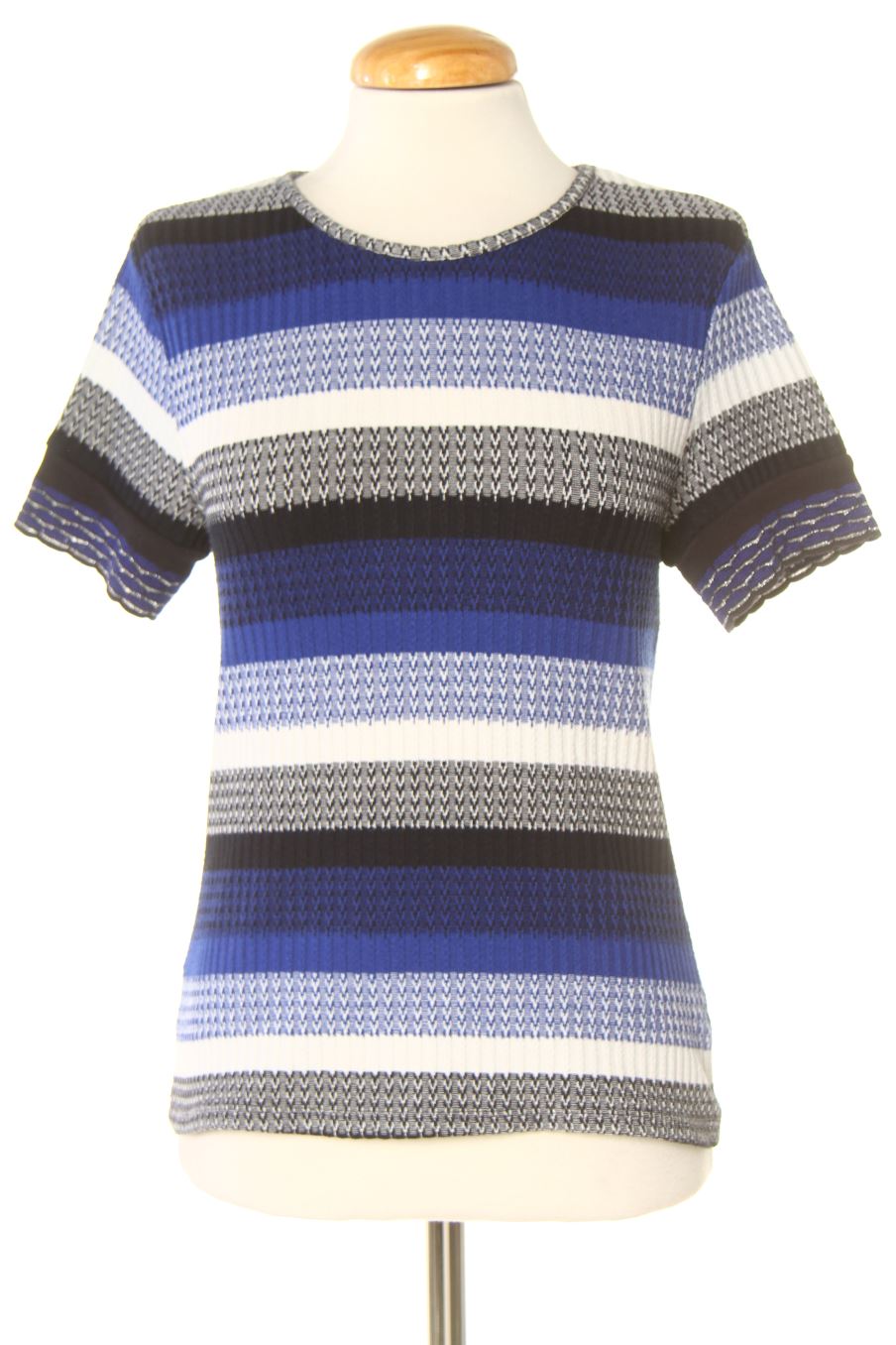 Pull Promod de la taille S, de couleur rayures
