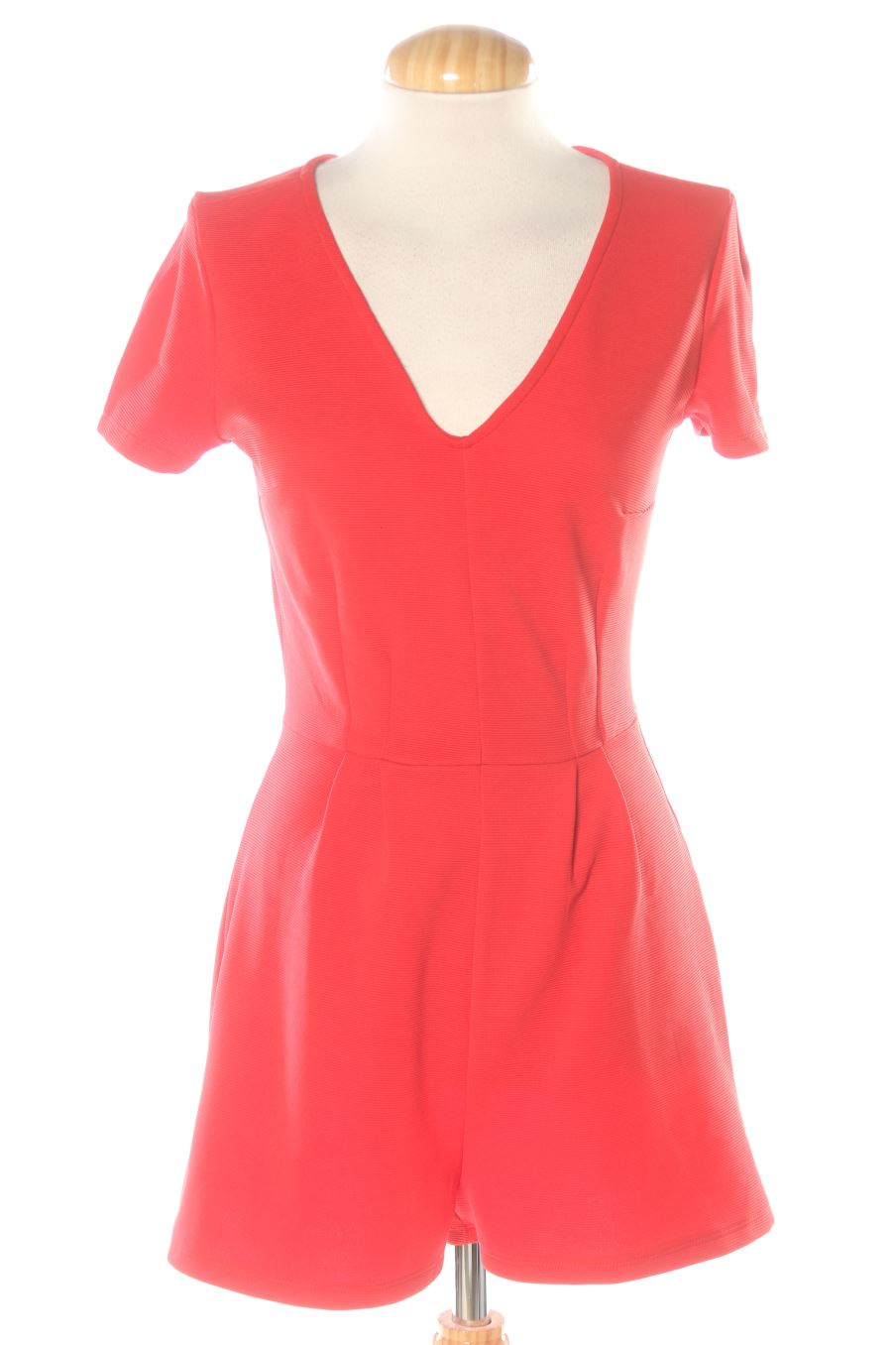 Combinaisons Bershka de la taille S, de couleur rouge
