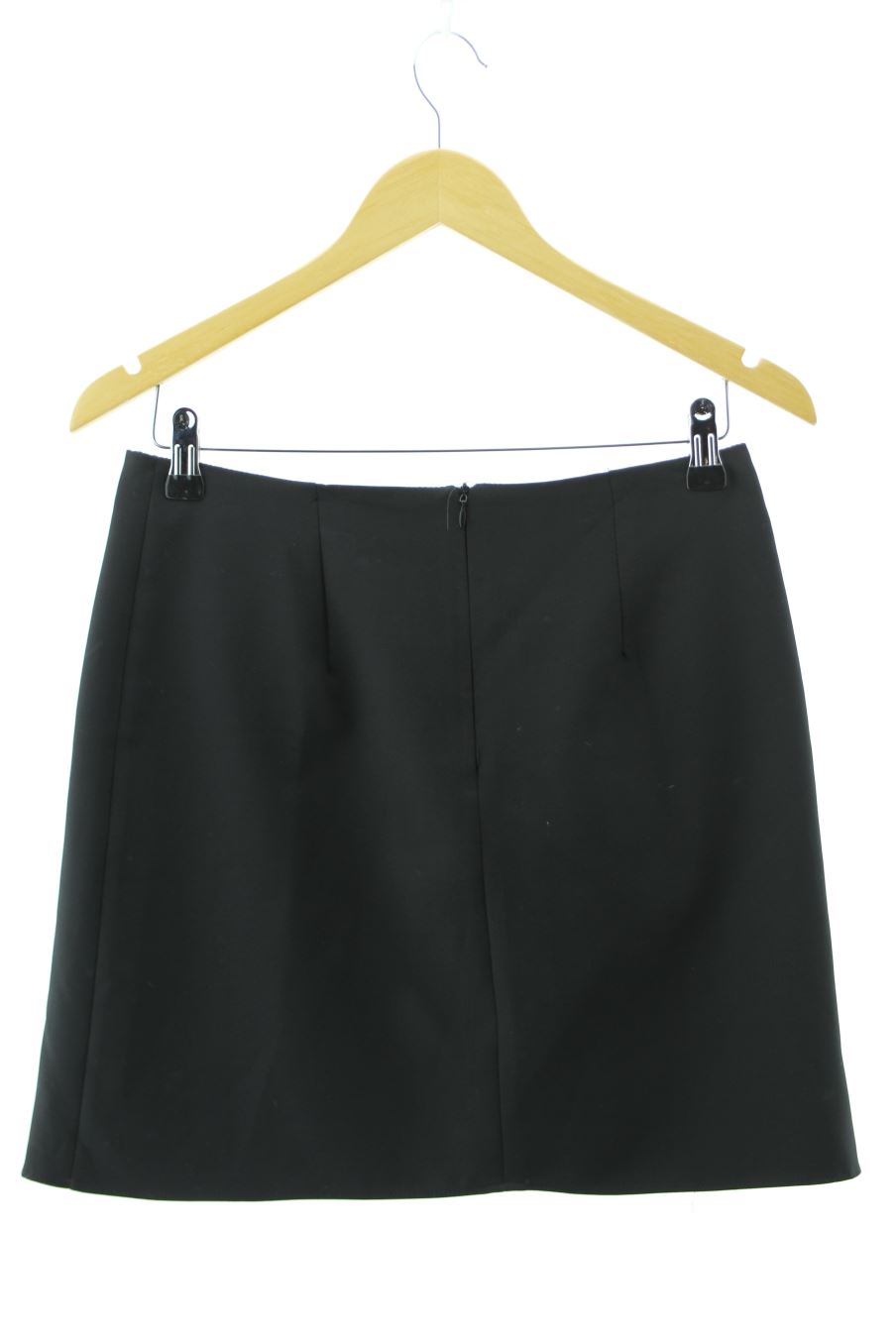 Falda de Fórmula Joven de la talla 38, de color negro